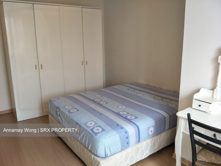 Sennett Estate (D13), Terrace #445809761